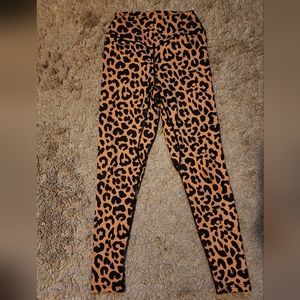 Balance athletica cheetah leggings